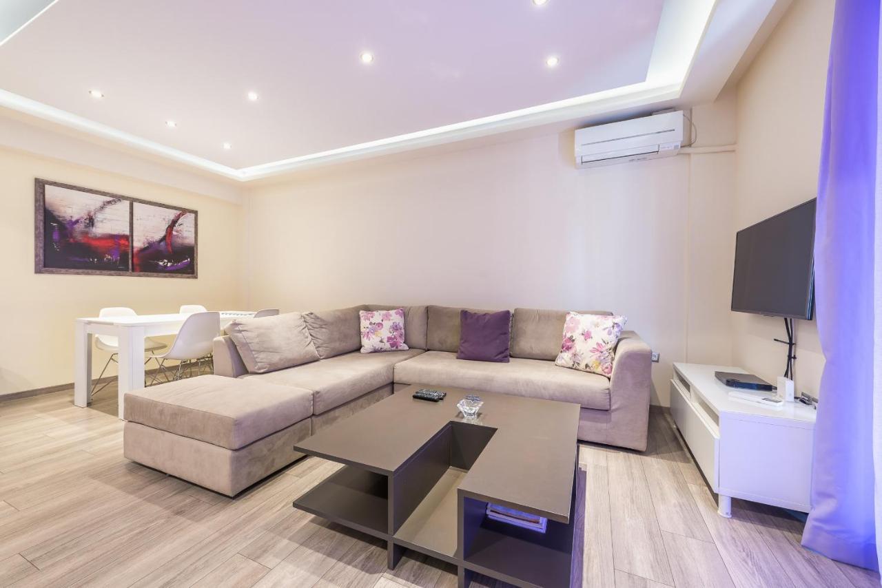 An Impressive 2 Bdr Apt In Glyfada Athen Eksteriør billede